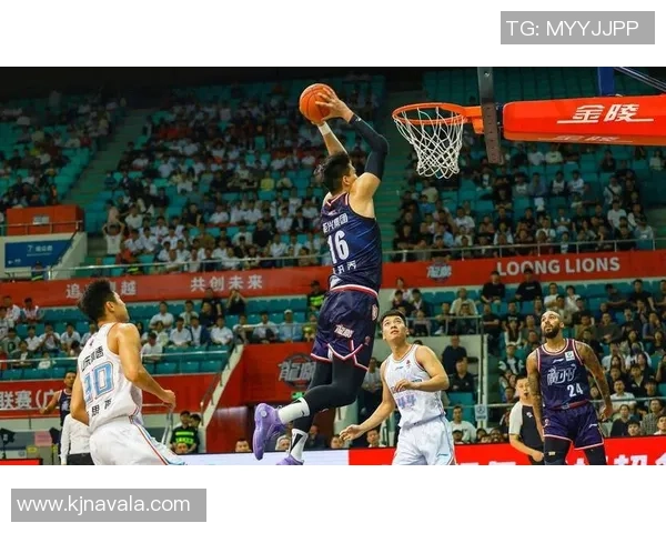 广州篮球队实力强劲跻身全国第八名引发关注与期待