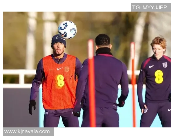 当前英国足球明星的崛起与影响力分析及未来发展趋势探讨